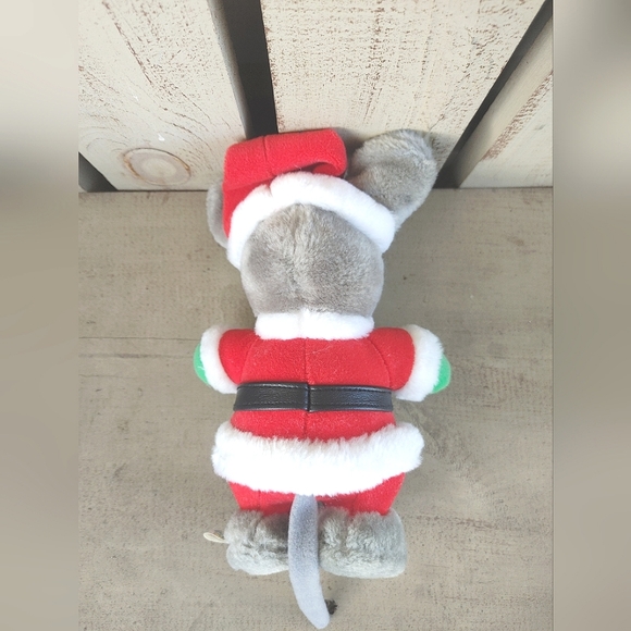 Dakin Christmas Mouse 9" Stuffed Animal Vintage 1985 Santa Holiday - Picture 10 of 11